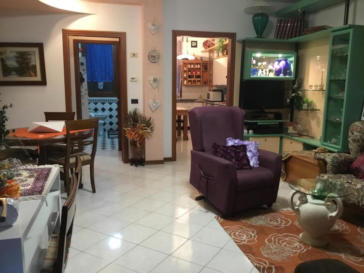 Bed and Breakfast La Stellina Кастенасо Екстер'єр фото